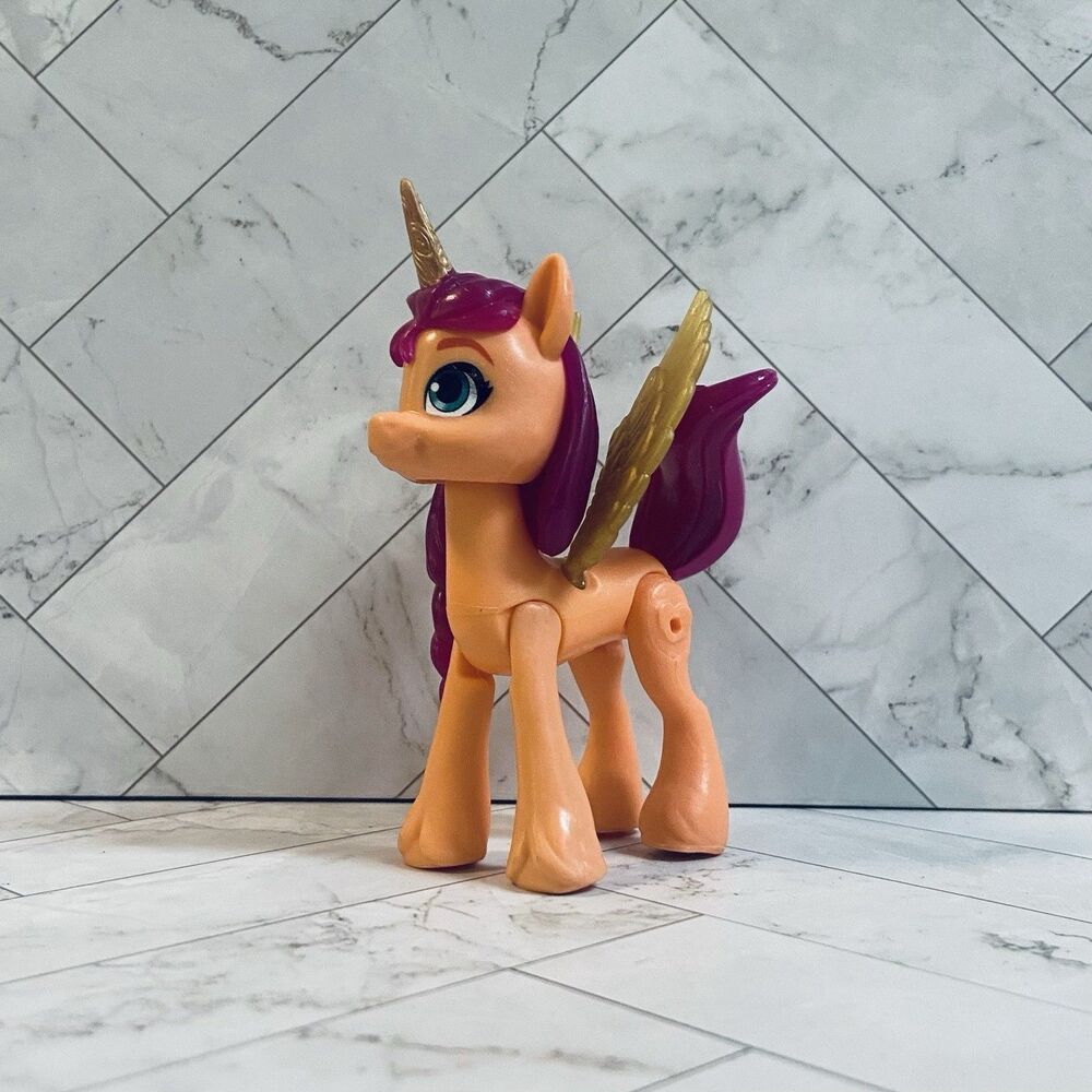 2021 My Little Pony New Generation Crystal Adventure Alicorn Sunny Starscout Toy